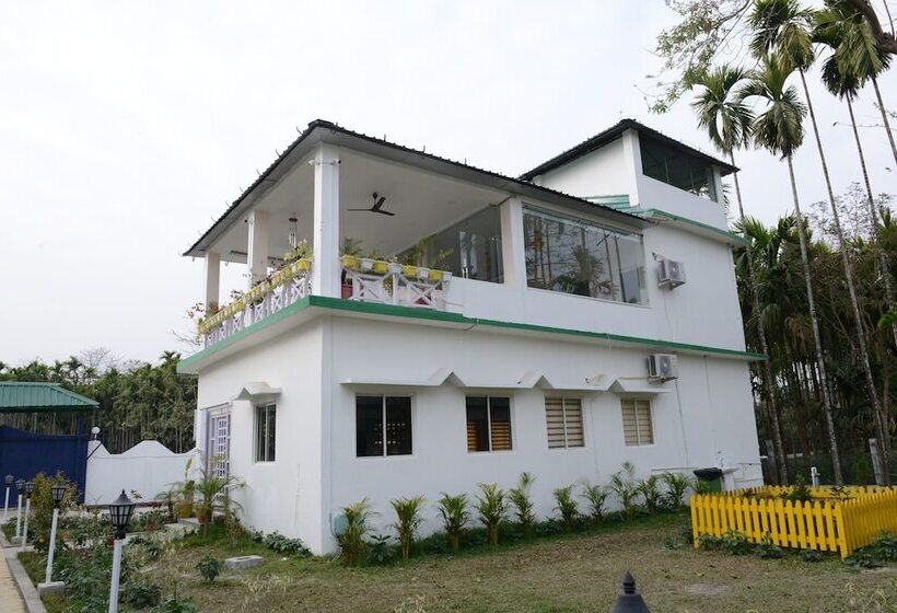 ホテル Jaldapara Forest Tourist Lodge