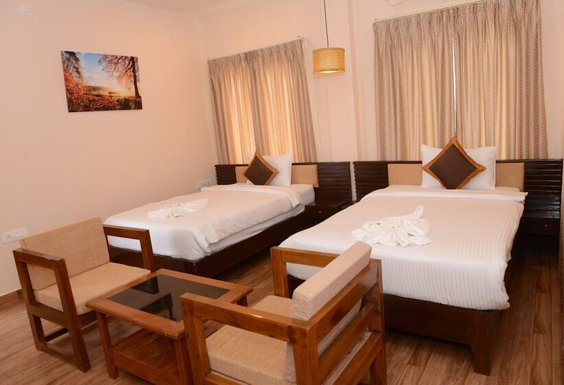 ホテル Jaldapara Forest Tourist Lodge