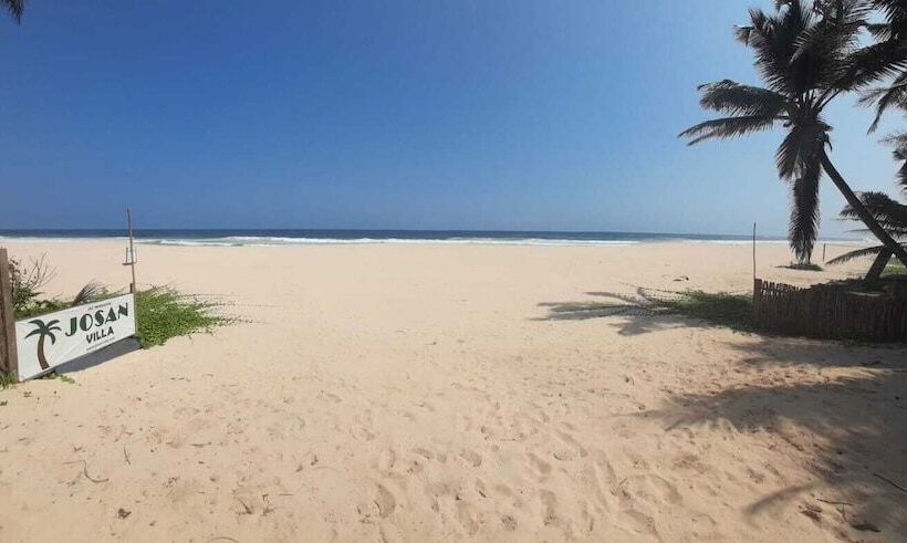 בית מלון כפרי Josan Villa