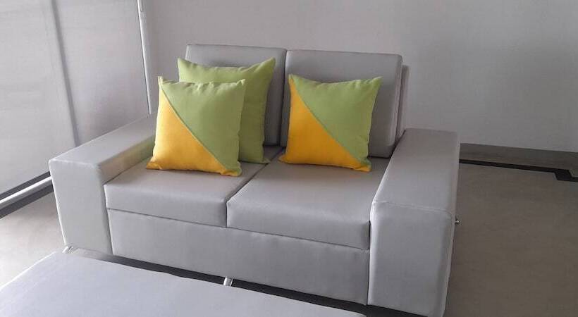 בית מלון כפרי Josan Villa