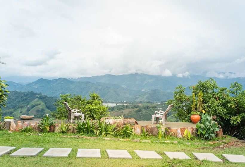 فندق ريفى Hacienda Boutique Santa Rosanna