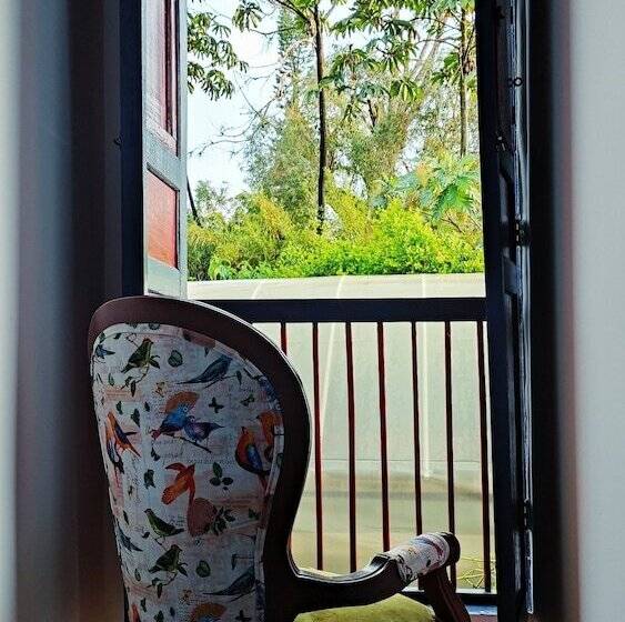 فندق ريفى Hacienda Boutique Santa Rosanna