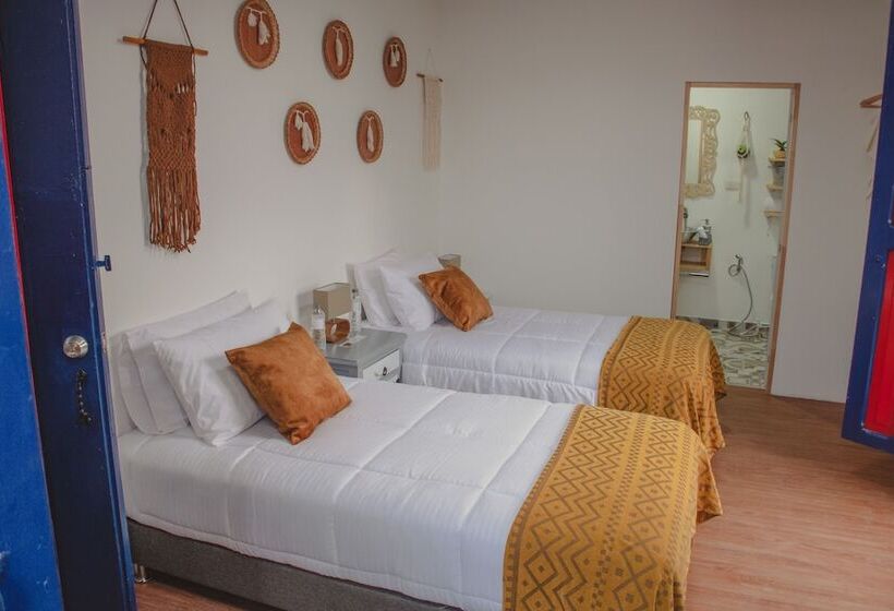 فندق ريفى Hacienda Boutique Santa Rosanna