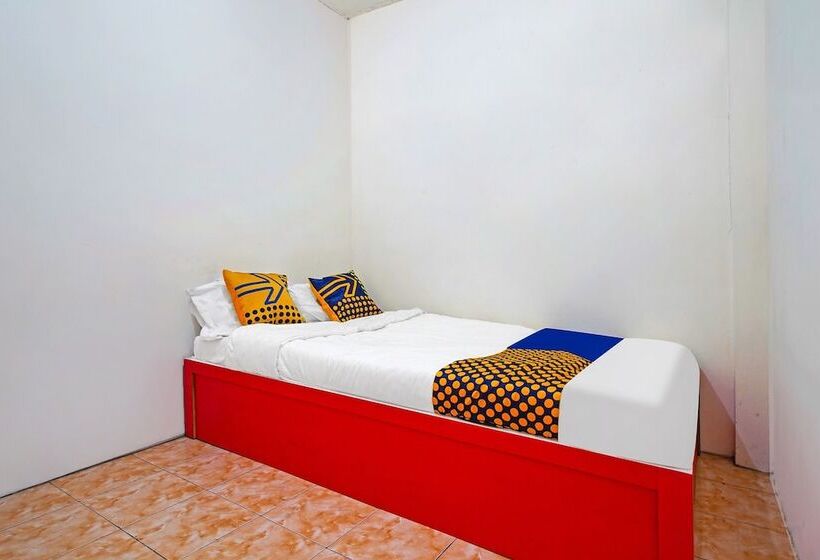 Отель Spot On 91993 Pondok Hs Padalarang Syariah