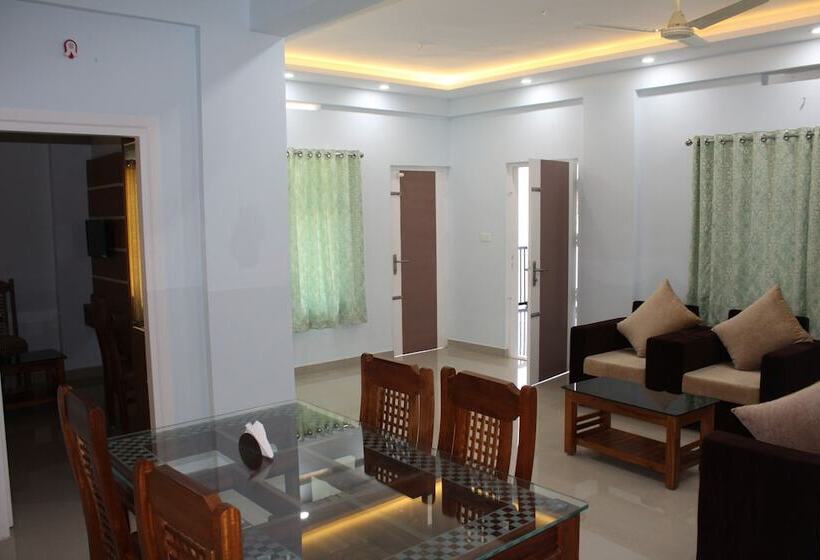 בית מלון כפרי T  Homes Thekkady