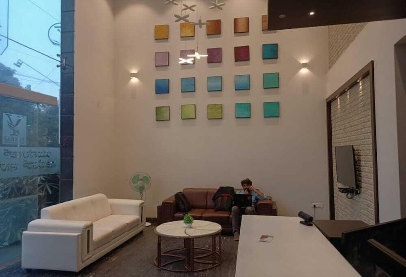 مبيت وإفطار Yuvraj Palace Inn