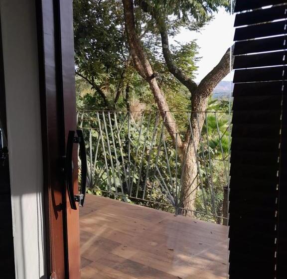 Gæstgiveri Pousada Canto Da Lua   Macacos 01