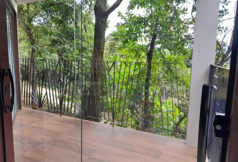 Gæstgiveri Pousada Canto Da Lua   Macacos 01