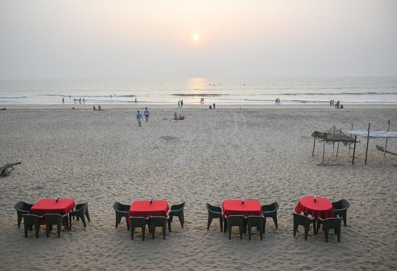 فندق A3 Beach Resort