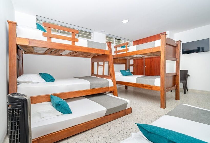 فندق Ayenda Villa Park Real