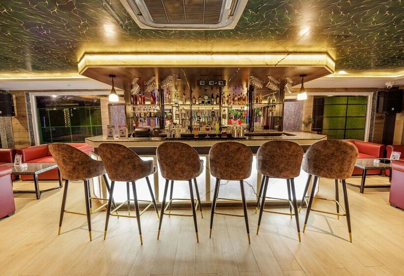 בית מלון כפרי Casa De Katson