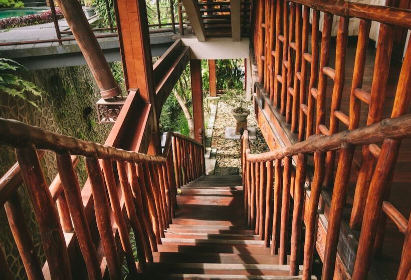 בית מלון כפרי Dwaraloka Retreat Ubud