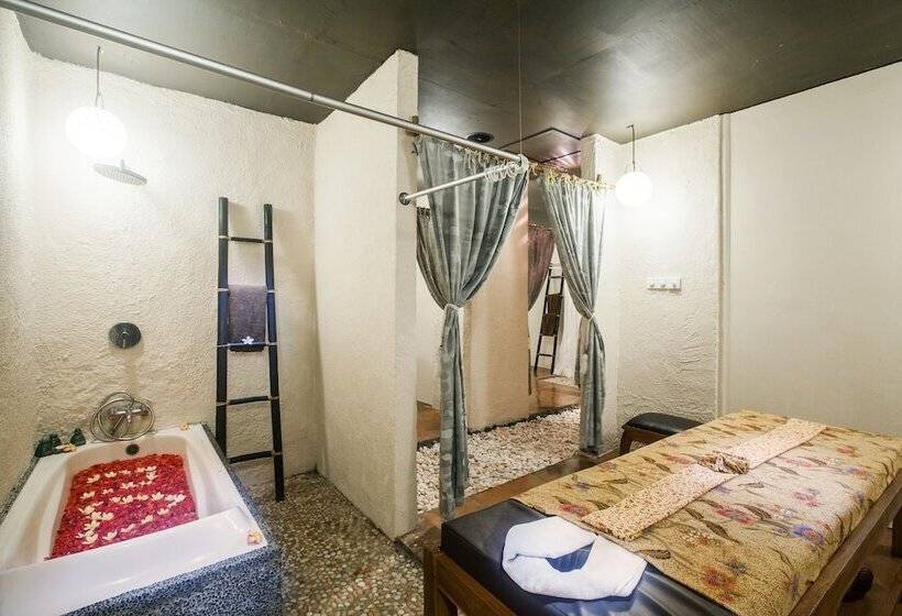 בית מלון כפרי Dwaraloka Retreat Ubud