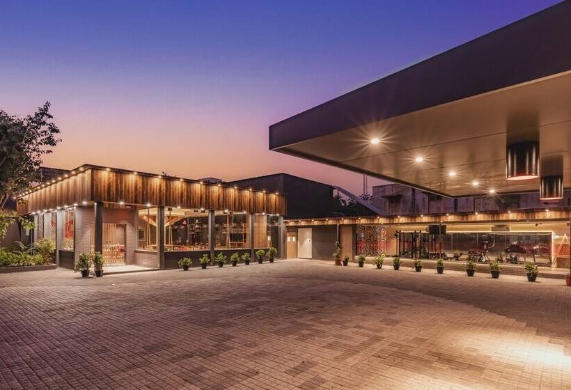 בית מלון כפרי Ginger Bharuch