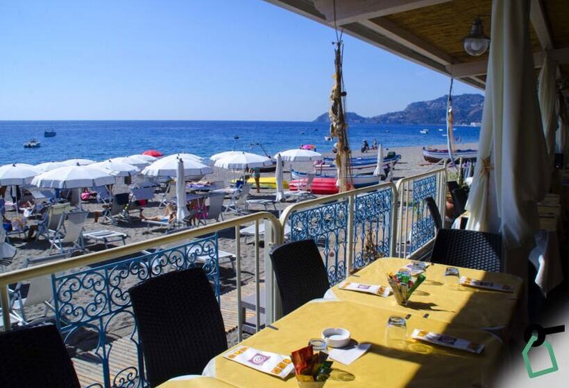 호텔 Hotiday Village Letojanni Taormina