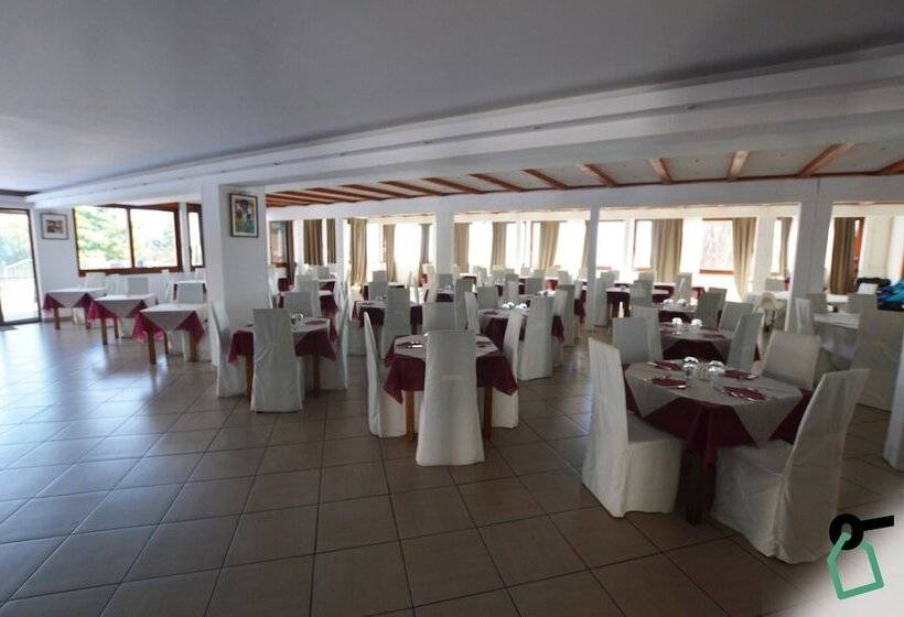 호텔 Hotiday Village Letojanni Taormina