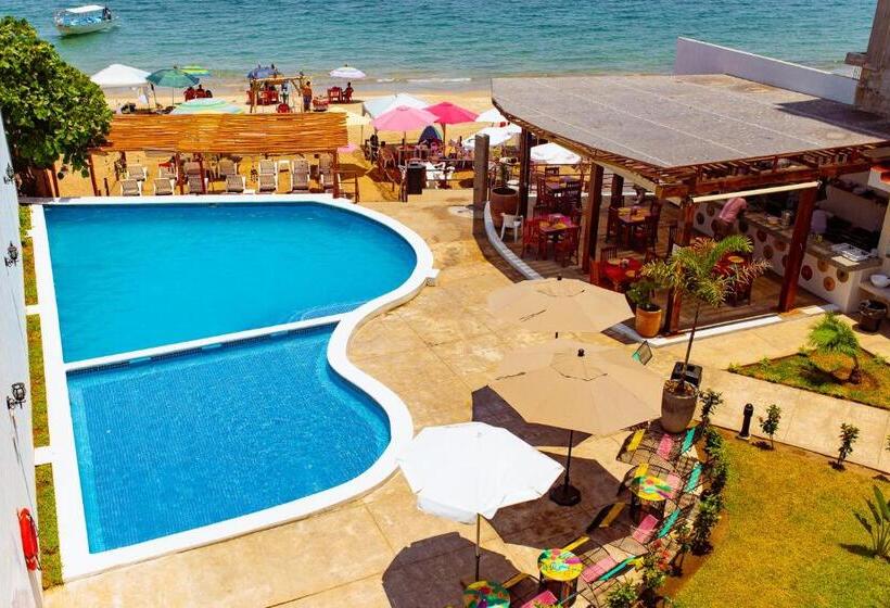 בית מלון כפרי Santa Martha Bungalows