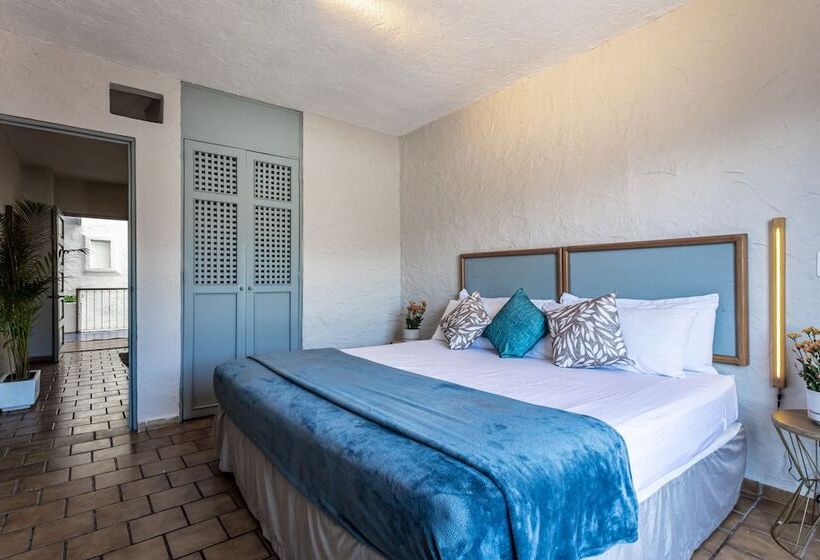 ホテル Soy Local Puerto Vallarta