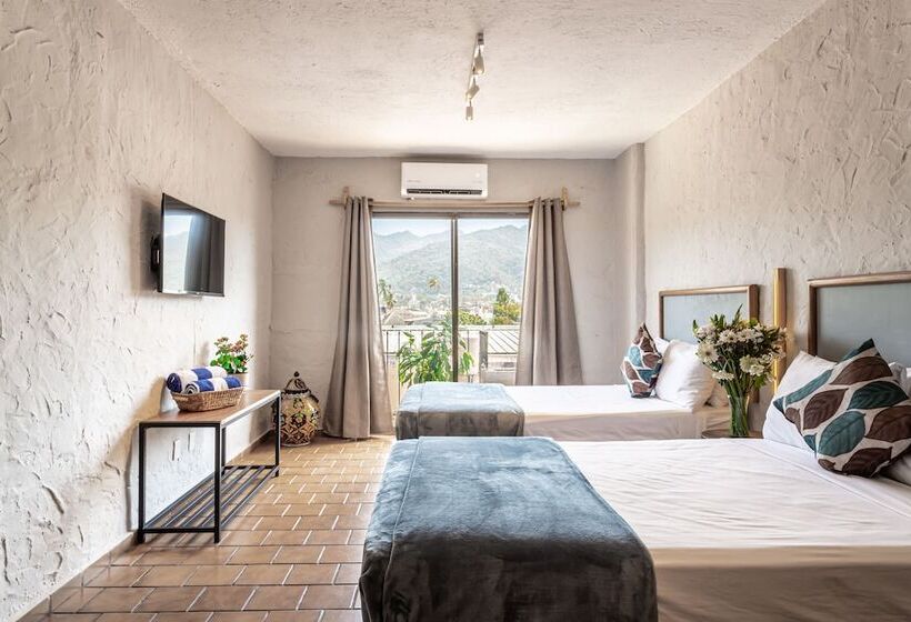 ホテル Soy Local Puerto Vallarta