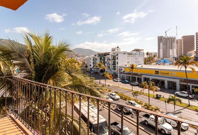 ホテル Soy Local Puerto Vallarta