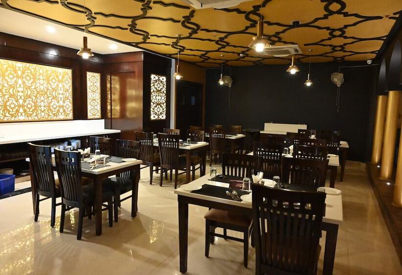 Отель The Triumph