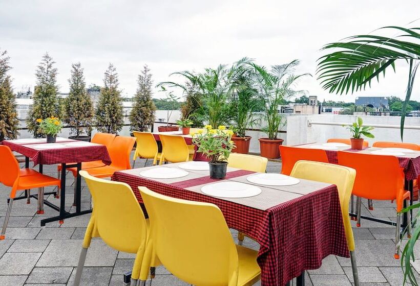 호텔 Treebo Classic Grande, Camp