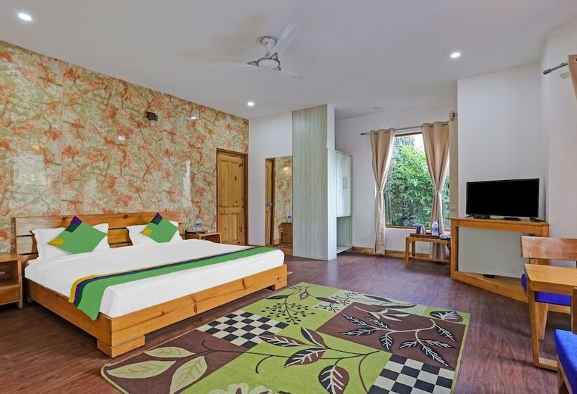 فندق Treebo Vista Lago With Lake View