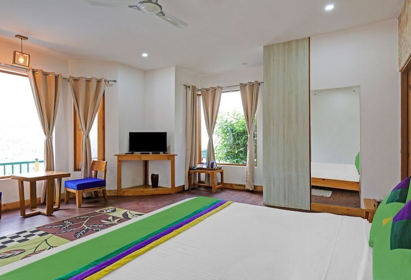 فندق Treebo Vista Lago With Lake View