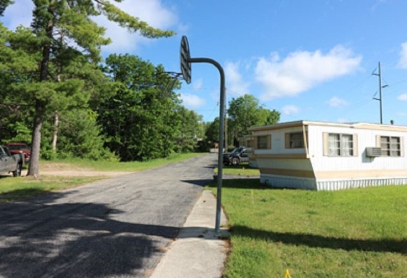 モーテル Waterway Inn