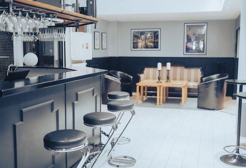 Nadden Hotell Och Konferens