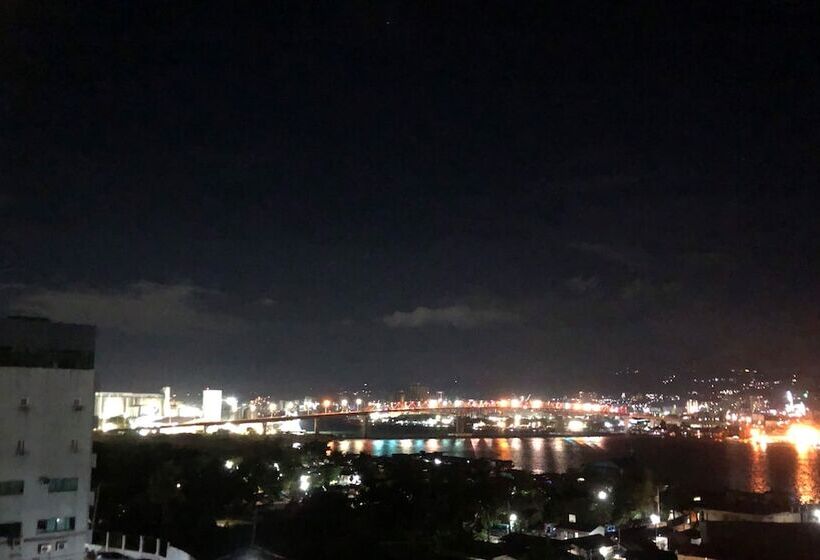 Sempre Premier Inn Mactan Airport