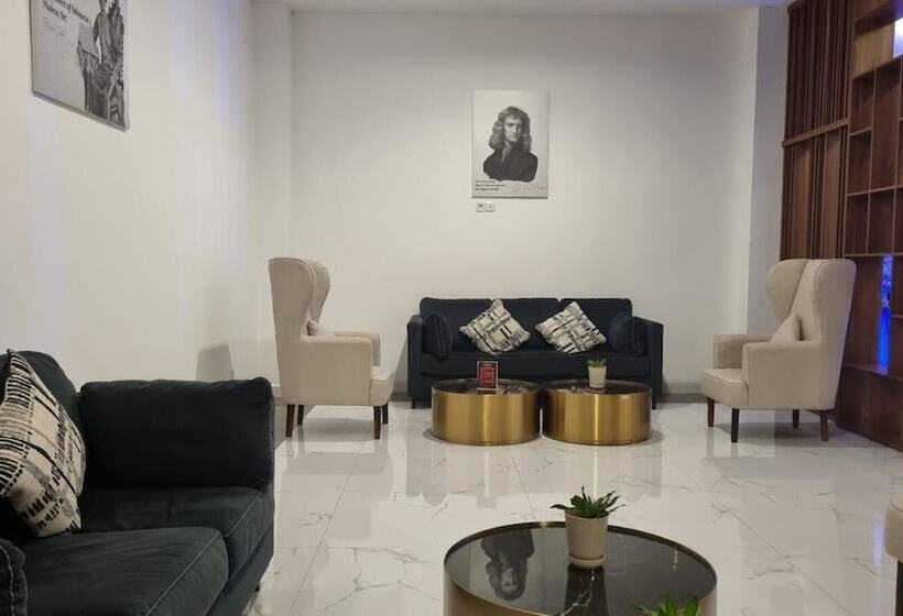 Unhas Hotel & Convention