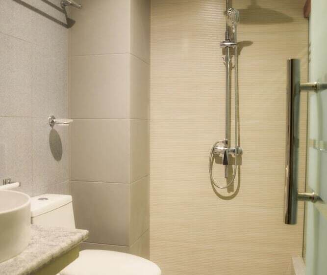 Отель Panglao Alona Suites