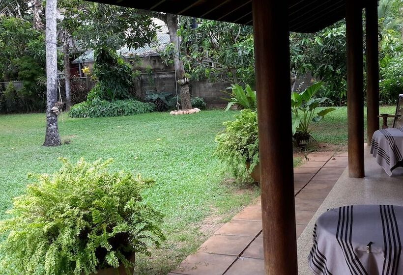 פנסיון Arangala Bungalow