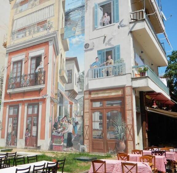 هاستل Nomads Meteora