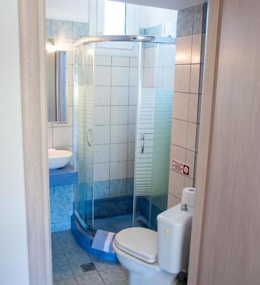 Alexandros Hotel Apartments