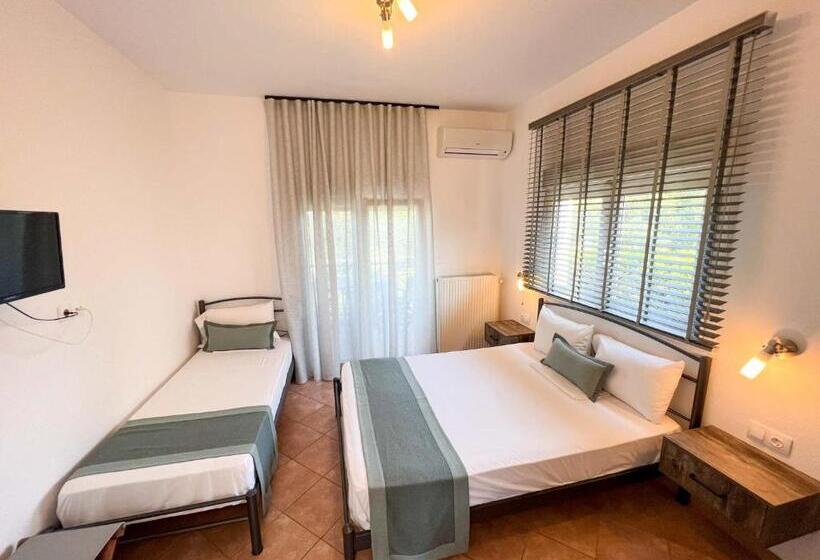 Alexandros Hotel Apartments