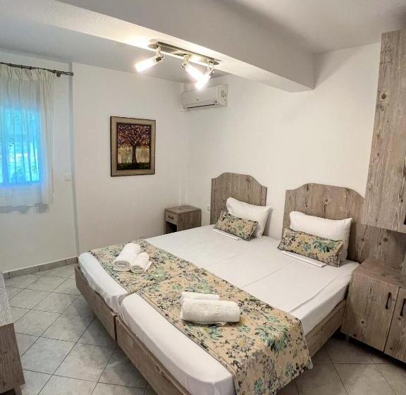 Alexandros Hotel Apartments