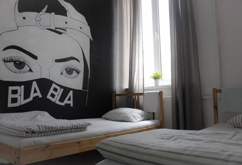 Bla Bla Hostel