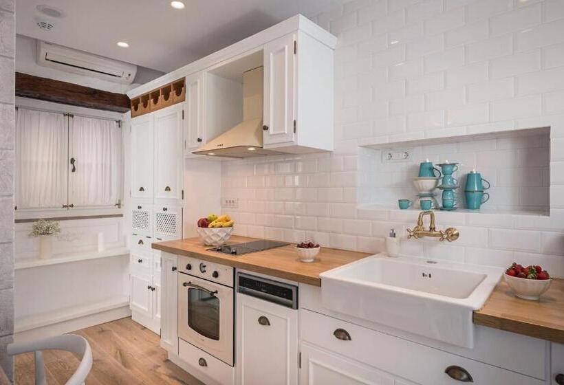 Casa Regina Luxury House