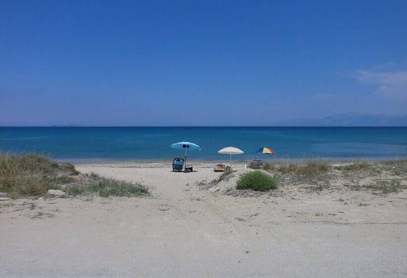 Elli Beach Apartments And Studios