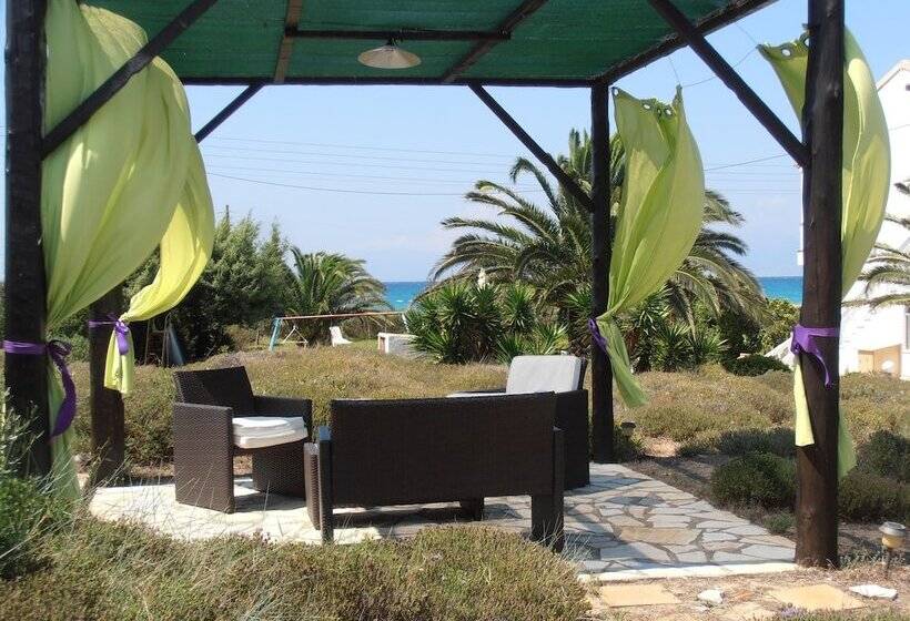 Elli Beach Apartments And Studios
