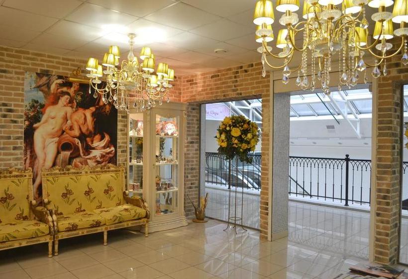 호텔 Grand Belorusskaya