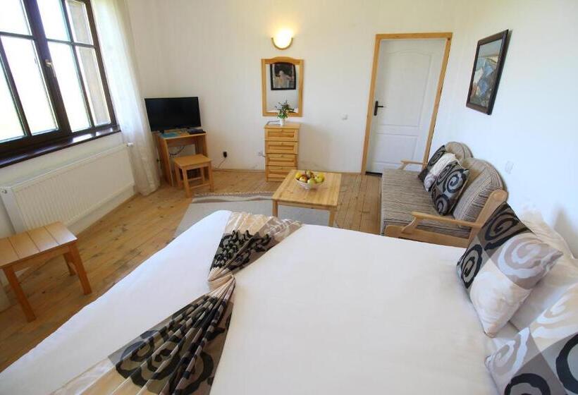 בית מלון כפרי арт комплекс горски дом трявна