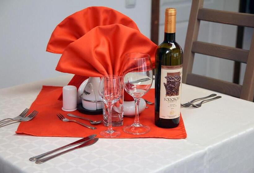 בית מלון כפרי арт комплекс горски дом трявна