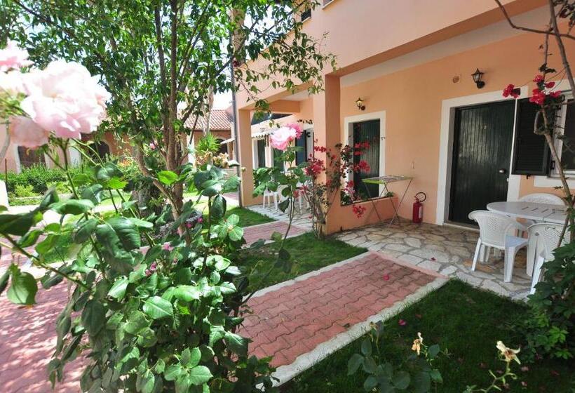 Отель Acharavi Garden