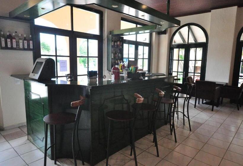 Отель Acharavi Garden