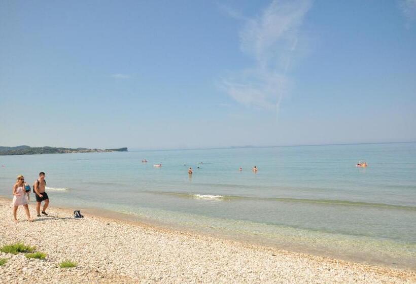 Отель Acharavi Garden