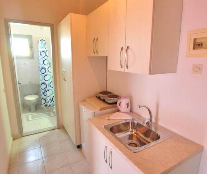 Отель Acharavi Garden