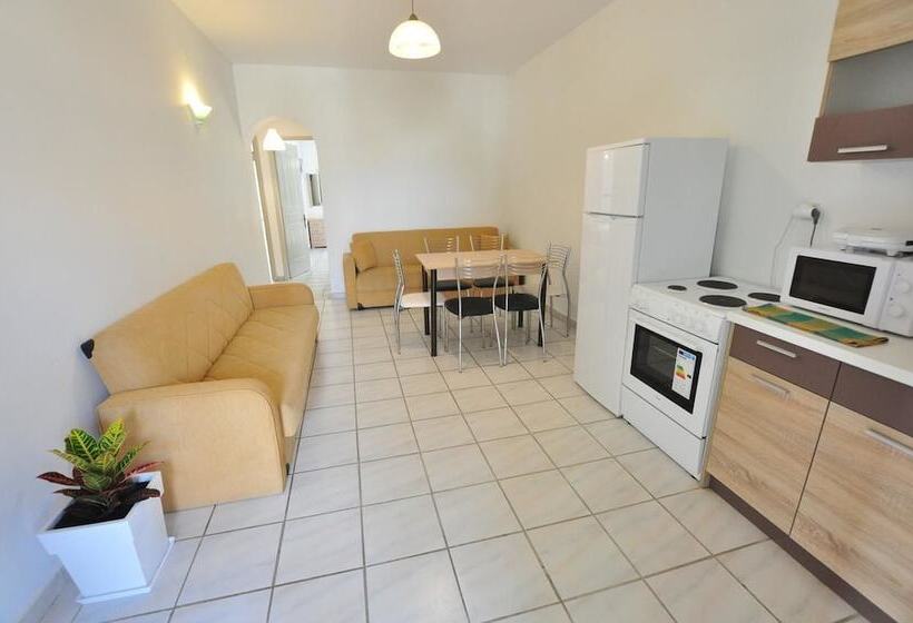 Отель Acharavi Garden